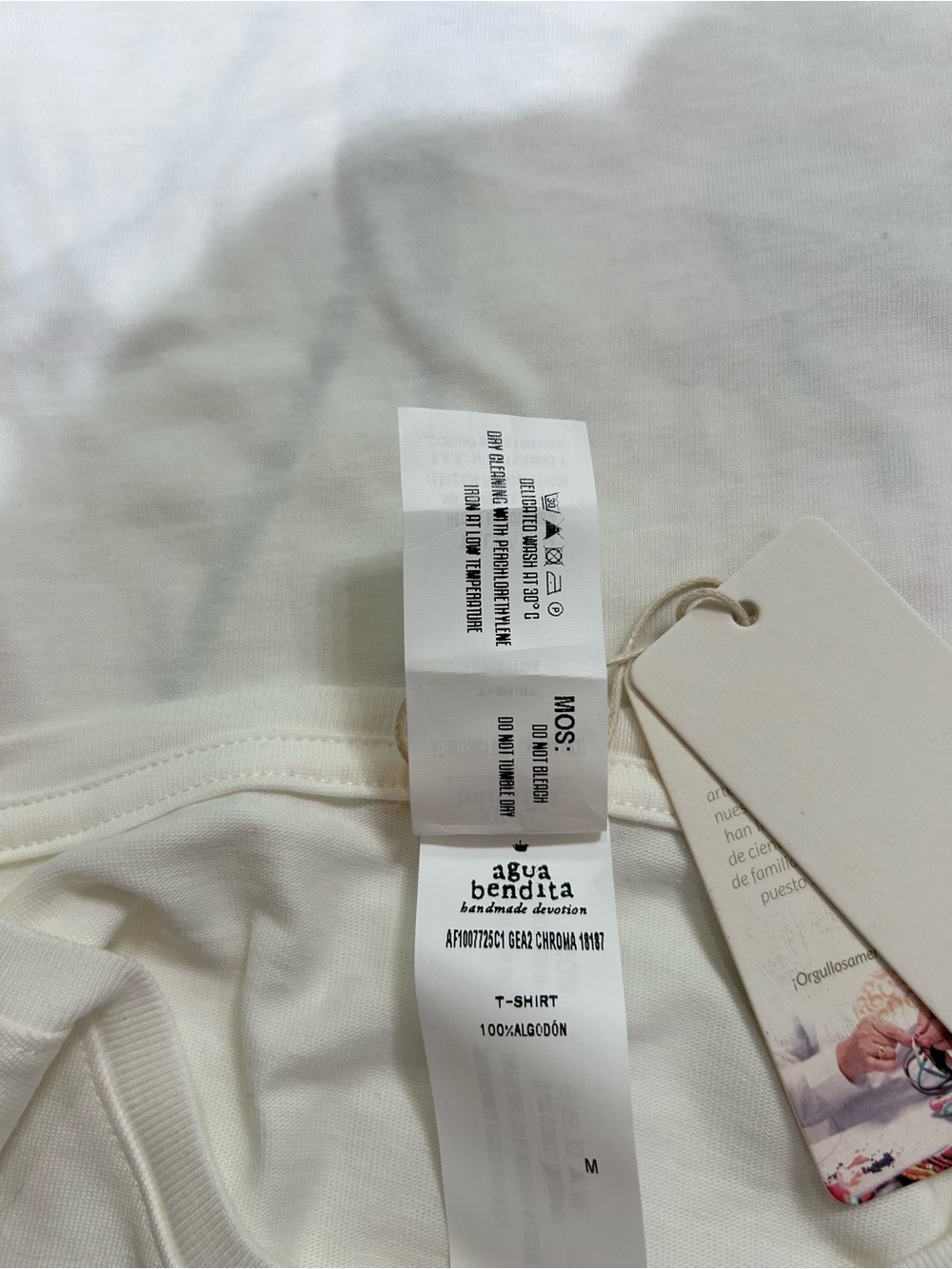 Agua Bendita Sz M T-shirt Gea Chroma White Pink Floral Embroidered Appliqué Top - Picture 8 of 9